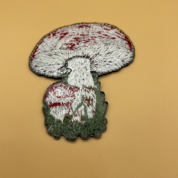 For bundles only: Amanita Mushroom Patch - Picture 2 of 3